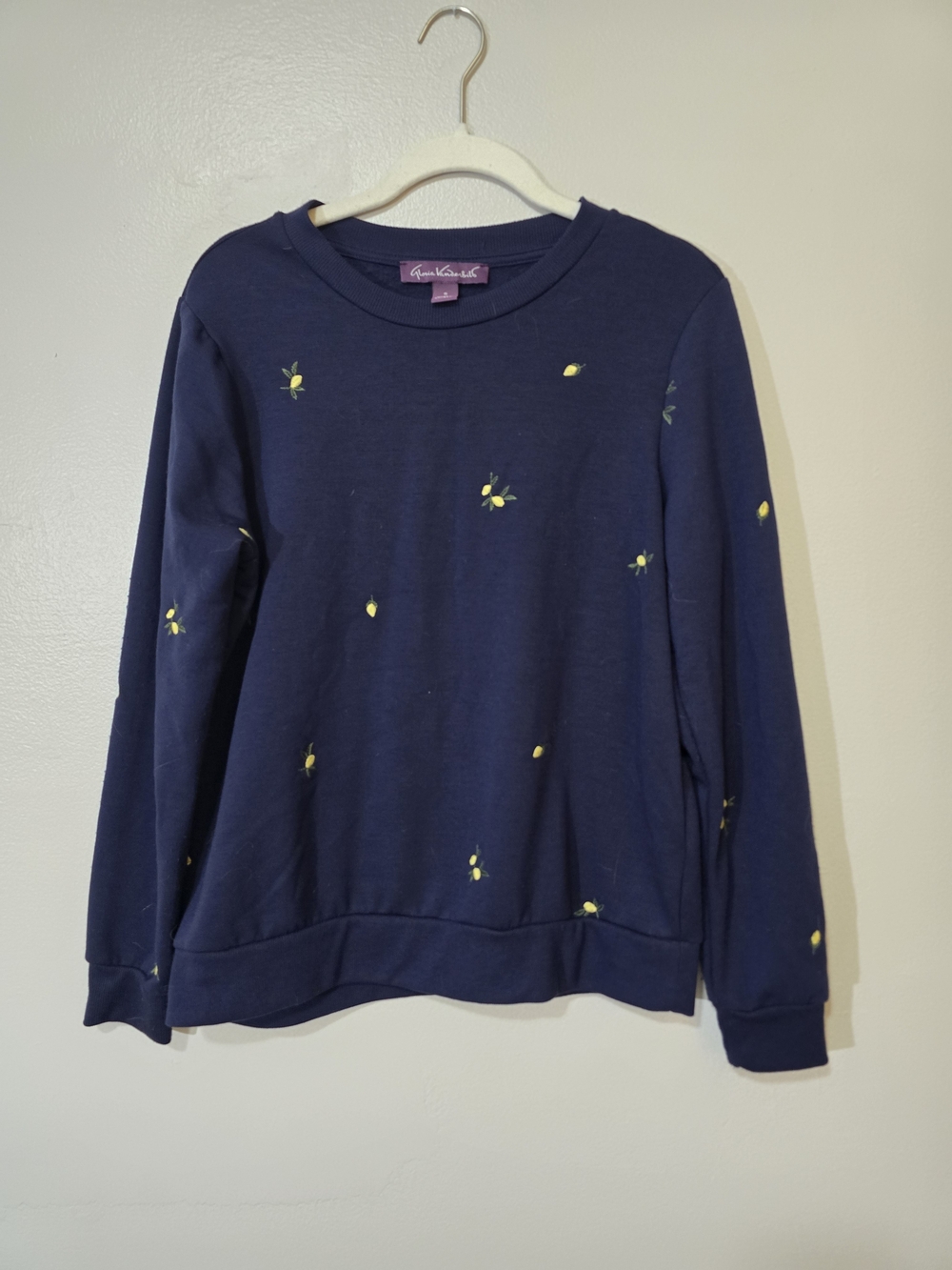 Gloria Vanderbilt Navy Crewneck Sweater - Picture 4 of 4